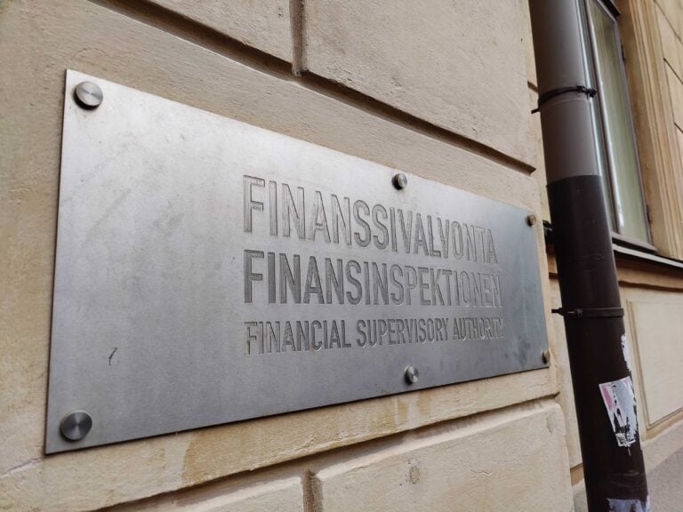Finanssivalvonta Helsingissä. VILLE MÄKILÄ