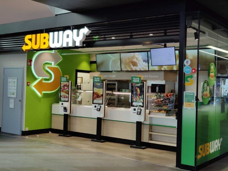 Subway-ravintola Helsingissä. VILLE MÄKILÄ