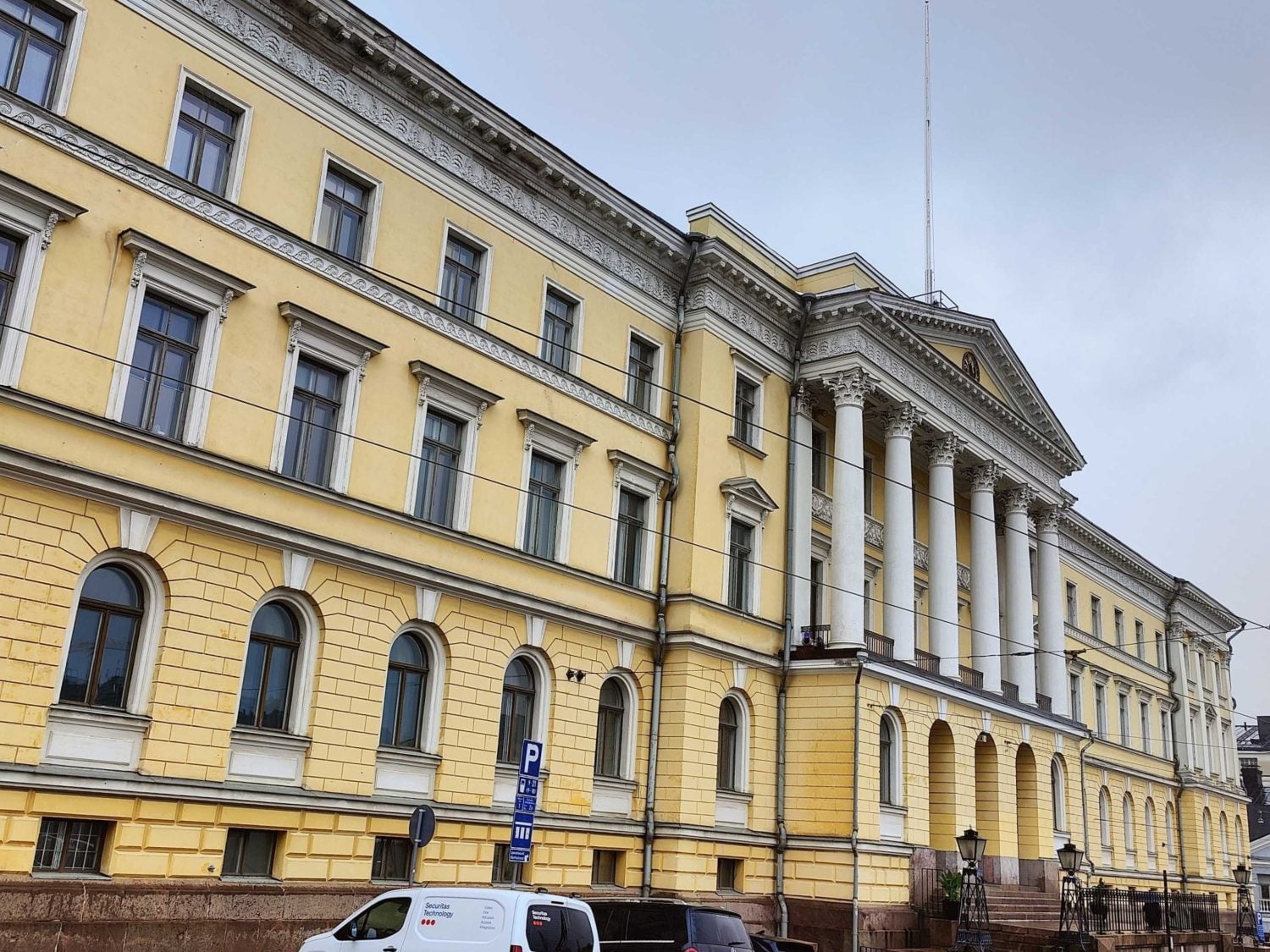 Valtioneuvoston linna Helsingissä. VILLE MÄKILÄ