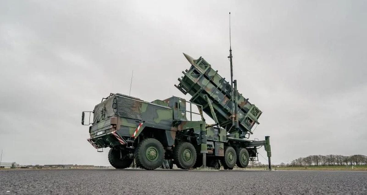 Patriot-ilmatorjuntajärjestelmä. / Armyinform