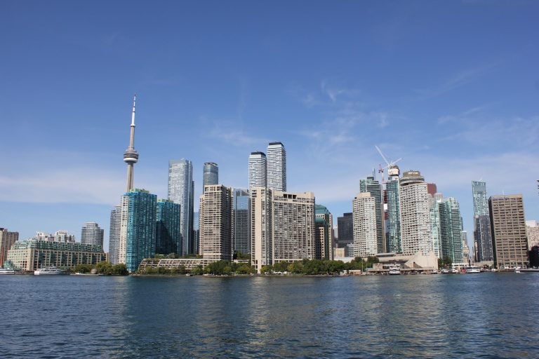 Toronto on väkiluvultaan Kanadan suurin kaupunki. PEXELS