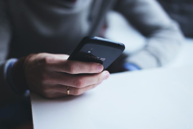 Vahvistuskoodeja ei pidä luovuttaa kenellekään. PIXABAY