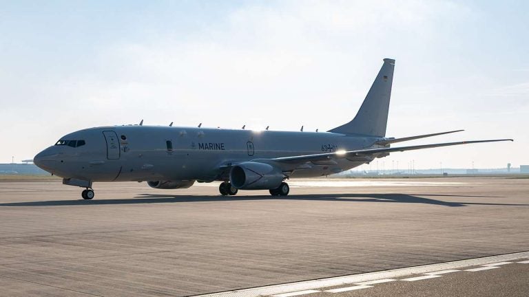 Saksan ensimmäinen P-8A-kone Berliinissä. / Bundeswehr / Christoph Kassette